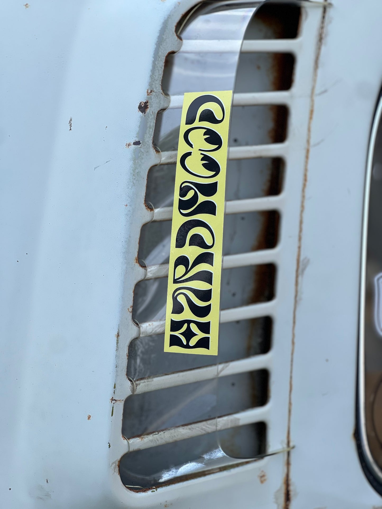 HARDMOOD Yellow Sticker