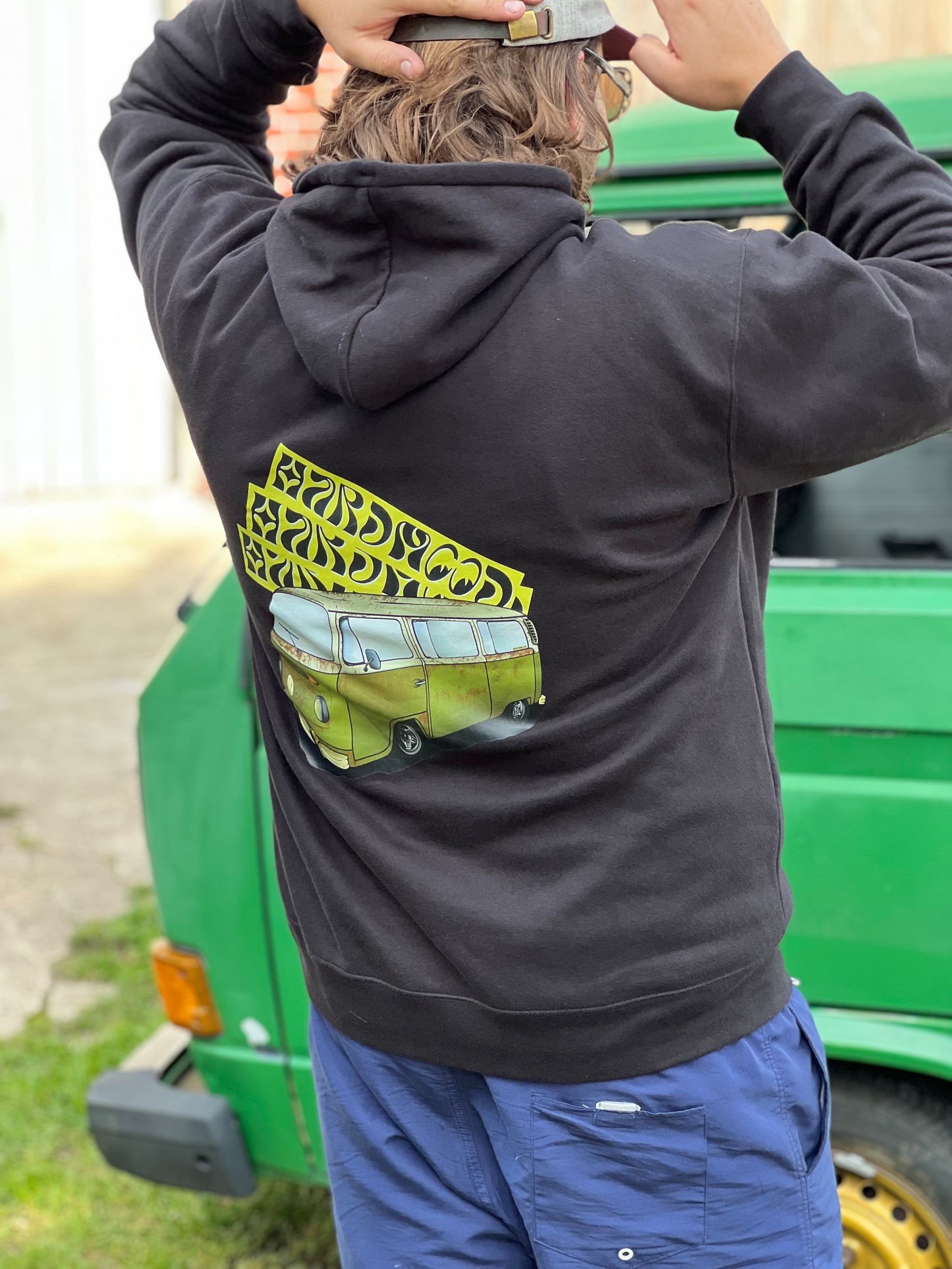 COMIC Bus Pullover