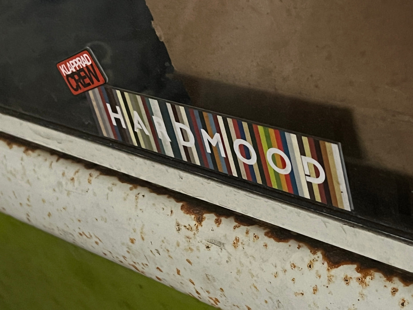 H A R D M O O D    Sticker